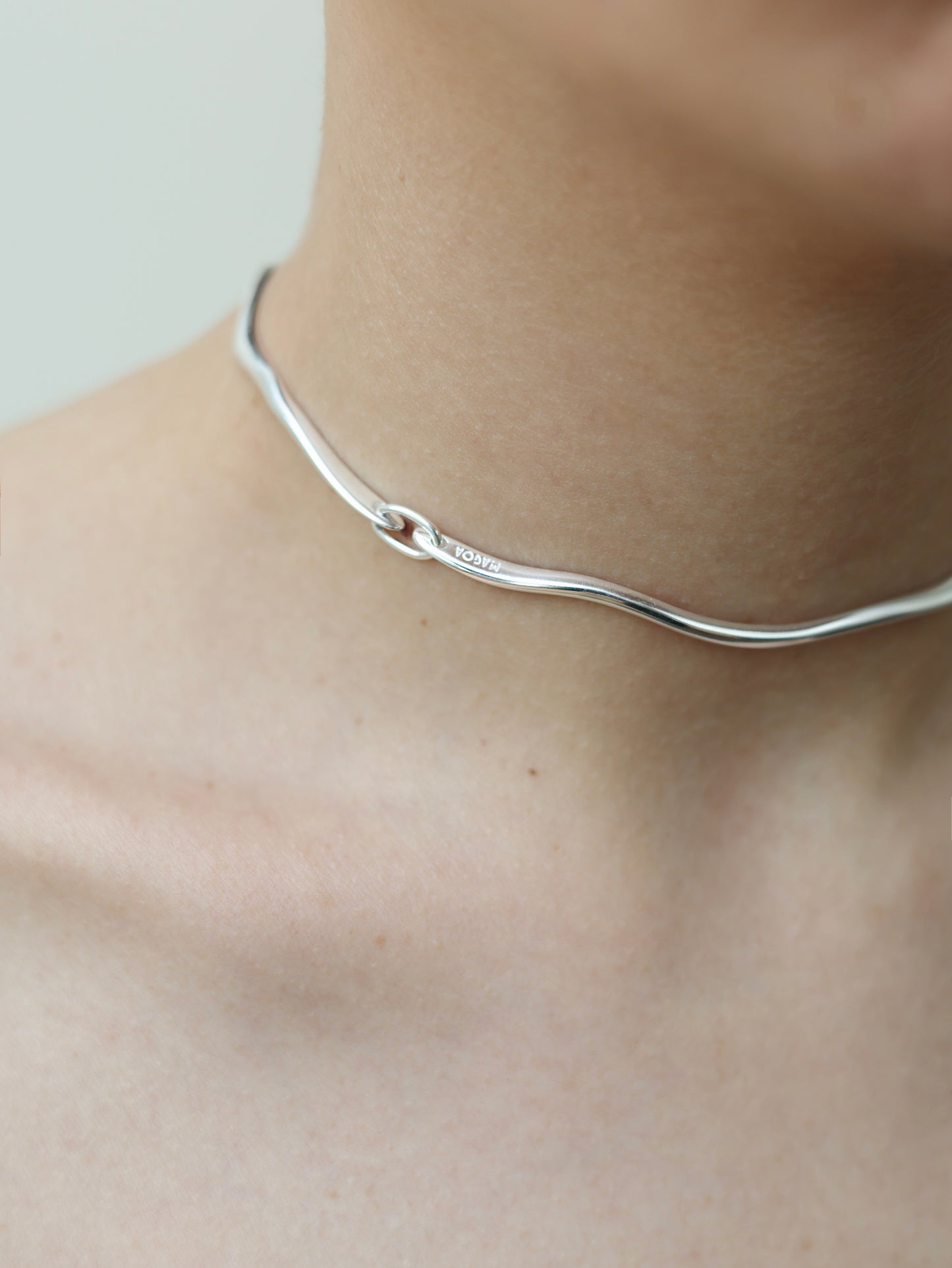 BOUVET NECKLACE